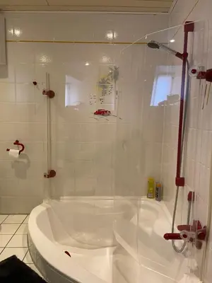 Ein Badezimmer in der Unterkunft FeWo Kaamter F erkelsmarkt