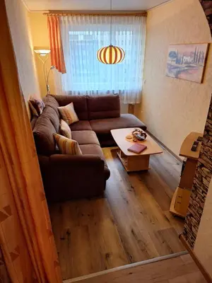Ein Sitzbereich in der Unterkunft B&U Fewo Scherhag