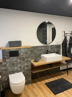 Ein Badezimmer in der Unterkunft Naach Mattes