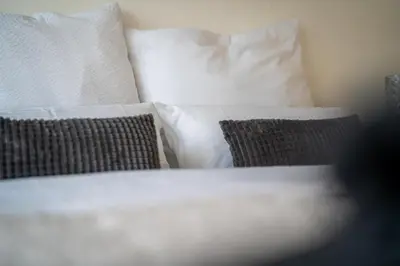 Ein Bett oder Betten in einem Zimmer der Unterkunft Zentrale Wohnung 