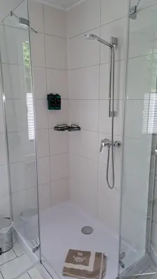 Ein Badezimmer in der Unterkunft EL MIRADOR - Ferienwohnung Nähe Nürburgring - Eifel - Ahr - Rhein - RENOVIERT