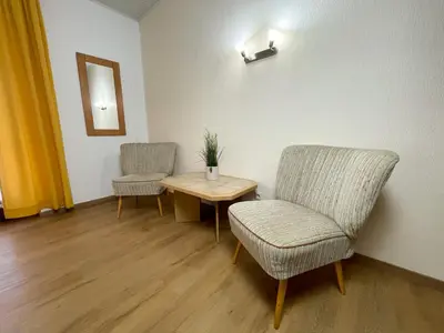 Ein Sitzbereich in der Unterkunft Weinhaus Hirschen Bruttig
