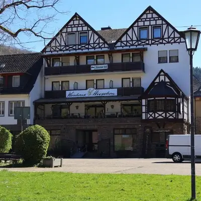 Weinhaus Hirschen Bruttig