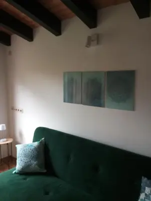 Ein Sitzbereich in der Unterkunft GOLF-Lodge