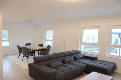 Ein Sitzbereich in der Unterkunft RheinBlick