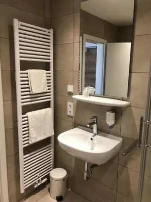 Ein Badezimmer in der Unterkunft Gasthaus Sonnen