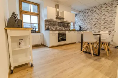Küche/Küchenzeile in der Unterkunft Familien Aktiv Oase an der Mosel, nähe Bernkastel, Zentrale Ausgangslage ,120 qm, Frühstücksservice