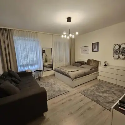 Moderne 2 Zimmer 70 qm Wohnung in Top Altstadtlage