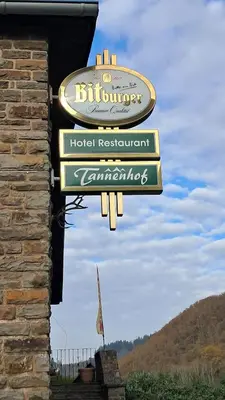 Ein Zertifikat, Auszeichnung, Logo oder anderes Dokument, das in der Unterkunft Hotel-Restaurant Tannenhof ausgestellt ist