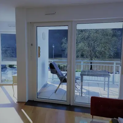 Ein Balkon oder eine Terrasse in der Unterkunft Panoramalounge Moselblick - Toplage