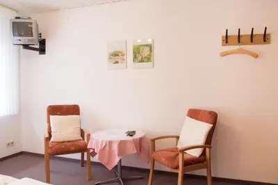 Ein Sitzbereich in der Unterkunft Gästehaus Schönblick
