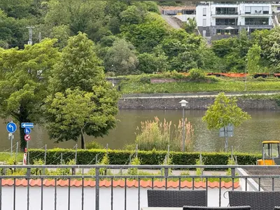 Ein Garten an der Unterkunft Hakans moselblick Ferienwohnung 2
