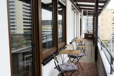 Ein Balkon oder eine Terrasse in der Unterkunft RheinmeetsMosel Rheinufer Deutsches Eck