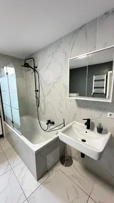 Ein Badezimmer in der Unterkunft KomfortKoblenz WE17