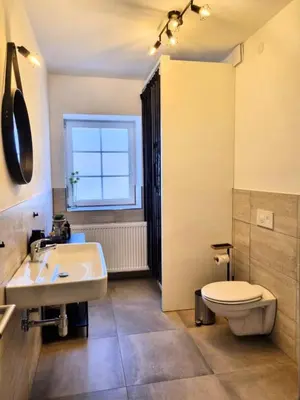 Ein Badezimmer in der Unterkunft Eifelauszeit - Wohnung Klein