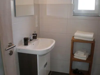 Ein Badezimmer in der Unterkunft Holiday Home Weingut Mertes