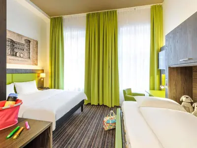 Ein Bett oder Betten in einem Zimmer der Unterkunft Ibis Styles Trier