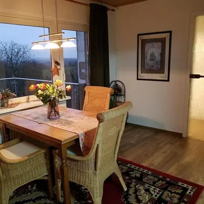 Ein Sitzbereich in der Unterkunft Sonnenhaus Oppenhausen