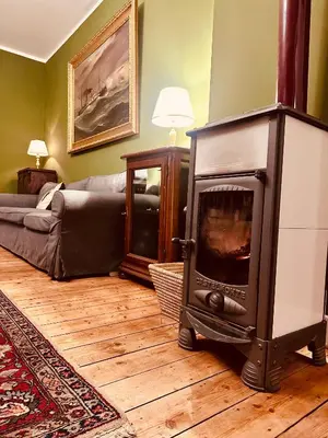 Ein Sitzbereich in der Unterkunft Appartement Rheinfelsblick - Historische Eleganz und moderner Komfort