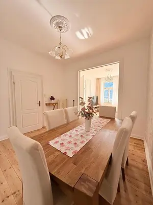 Ein Sitzbereich in der Unterkunft Villa Rheinblick 1 OG