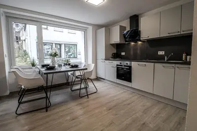 Küche/Küchenzeile in der Unterkunft FeWoMo Stilvolles EG Appartment, Brauneberg, 4 Pers, Boots Slipanlage, Moselradweg, Seniorengerecht
