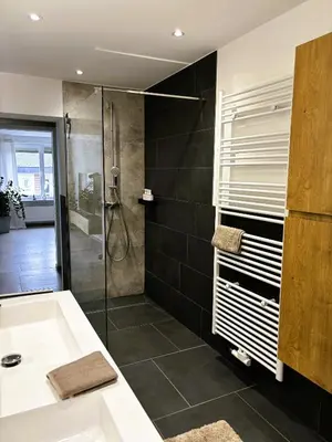Ein Badezimmer in der Unterkunft Zum Steinbruch