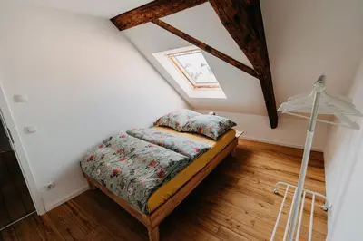 Ein Bett oder Betten in einem Zimmer der Unterkunft Modern dream location apartment, Koblenz old town
