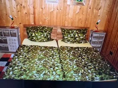 Ein Bett oder Betten in einem Zimmer der Unterkunft Ferienwohnung Danielle Kessler