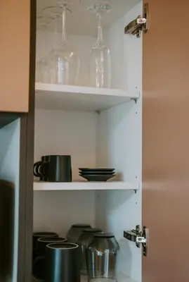 Küche/Küchenzeile in der Unterkunft LLR Design Apartment - Orange Mandarine im Zentrum von Koblenz