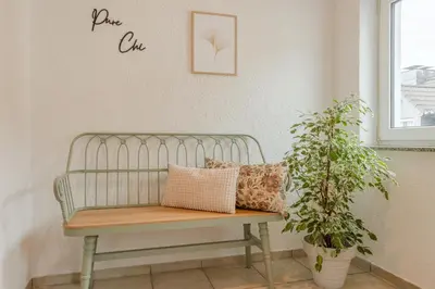 Ein Sitzbereich in der Unterkunft Pure Zen Suite I Eifelsteig I Sauna I BBQ I Garage