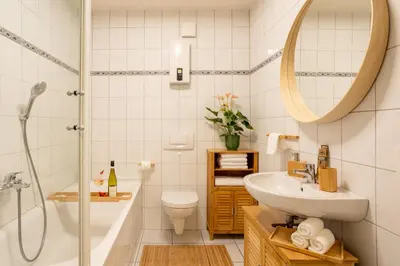Ein Badezimmer in der Unterkunft Pure Zen Suite I Eifelsteig I Sauna I BBQ I Garage