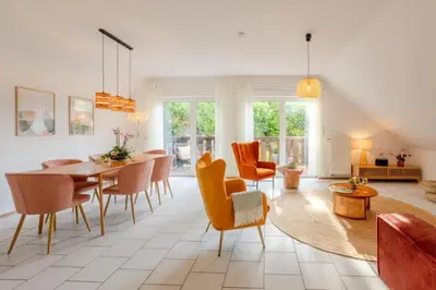 Ein Sitzbereich in der Unterkunft Pure Chi Suite I Eifelsteig I Canvas I Balcony