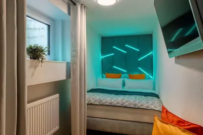 Ein Bett oder Betten in einem Zimmer der Unterkunft Elegant Eifel Studio I Hiking I Kitchen I Terrace