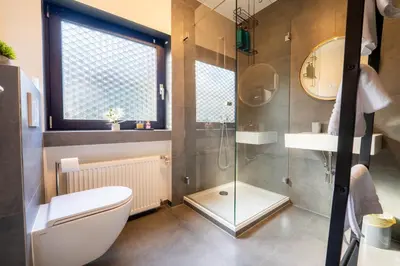 Ein Badezimmer in der Unterkunft Staydia Apartment ruhige Lage mit Parkplatz