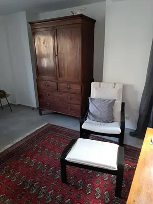 Ein Sitzbereich in der Unterkunft Ferienwohnung mit Burgblick