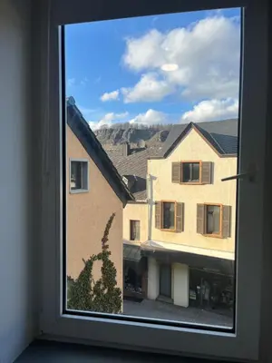 Ein allgemeiner Bergblick oder ein Berglick von der Ferienwohnung aus