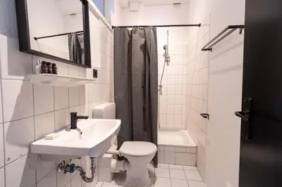 Ein Badezimmer in der Unterkunft Central apartment Koblenz Modern and Cozy near main station