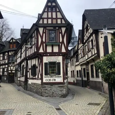 Das Gebäude in dem sich das Chalet befindet