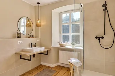 Ein Badezimmer in der Unterkunft Neu!!! Moselbleibe Altes Forsthaus