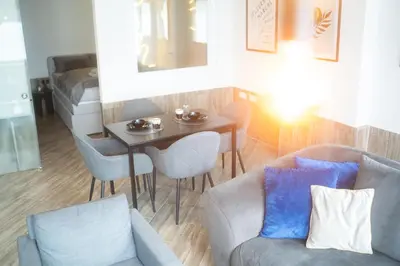 Ein Sitzbereich in der Unterkunft Modernes Apartment in Neuwied
