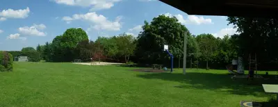 Ein Garten an der Unterkunft Ferienhaus Freilingen 131