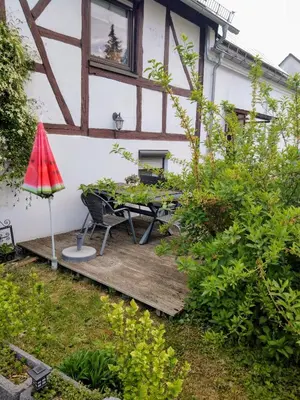 Ein Garten an der Unterkunft Ferienwohnung mit Aussicht