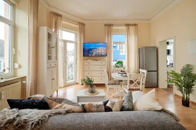 TV/Unterhaltungsangebot in der Unterkunft MARX - Studio-Apartment im Zentrum von Trier - Top-Lage, Gratis WLAN, ideal für Paare & Geschäftsreisende