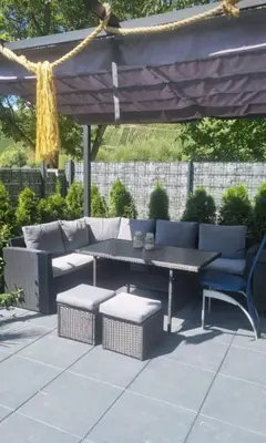 Ein Garten an der Unterkunft Vacation home Moselsteg