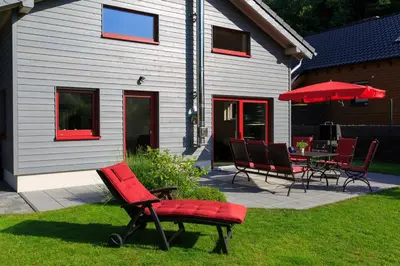Ein Garten an der Unterkunft Ferienhaus Jonas