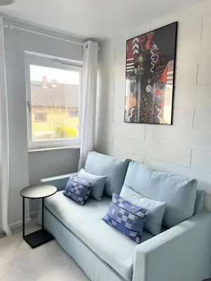 Ein Sitzbereich in der Unterkunft Gemütliches Studio in Korlingen