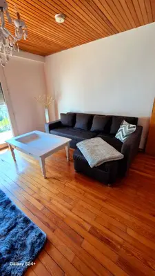 Ein Sitzbereich in der Unterkunft Ferienwohnung Moselblick