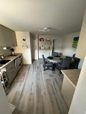 Küche/Küchenzeile in der Unterkunft Möblierte Wohnung Petra