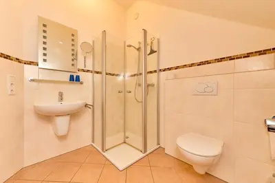Ein Badezimmer in der Unterkunft Gästehaus Binz-Meyer Fewo Grainskopf