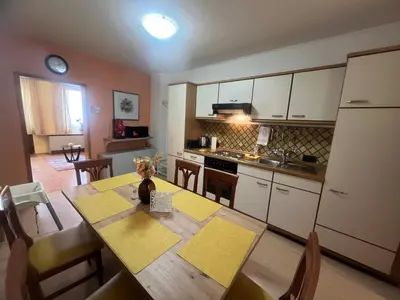 Küche/Küchenzeile in der Unterkunft Wunderschöne Ferienwohnung